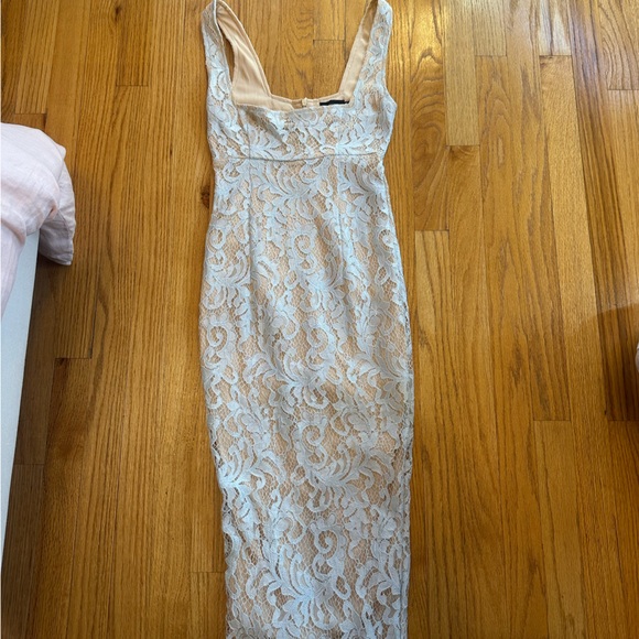 Dress - Picture 2 of 5